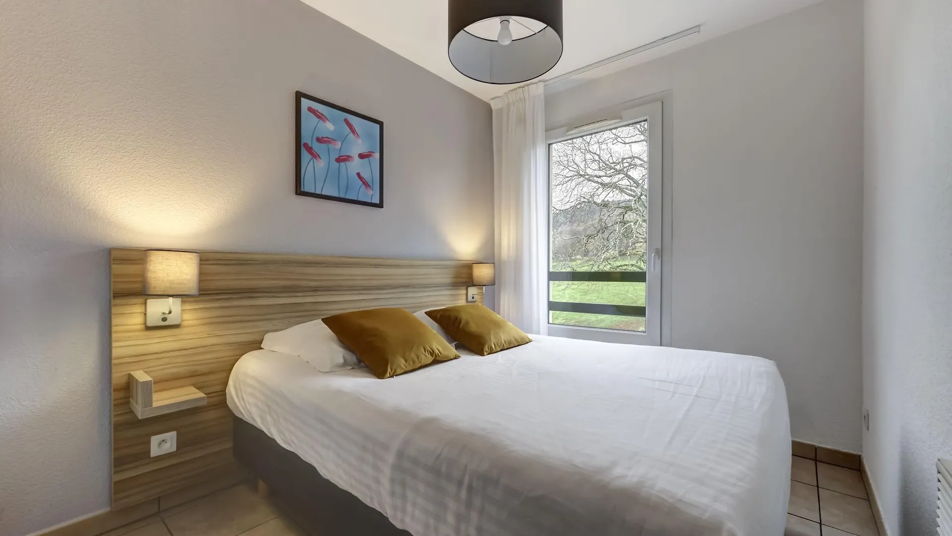 Hotel Zenitude Hôtel-Résidences L'Orée du Parc Divonne-les-Bains