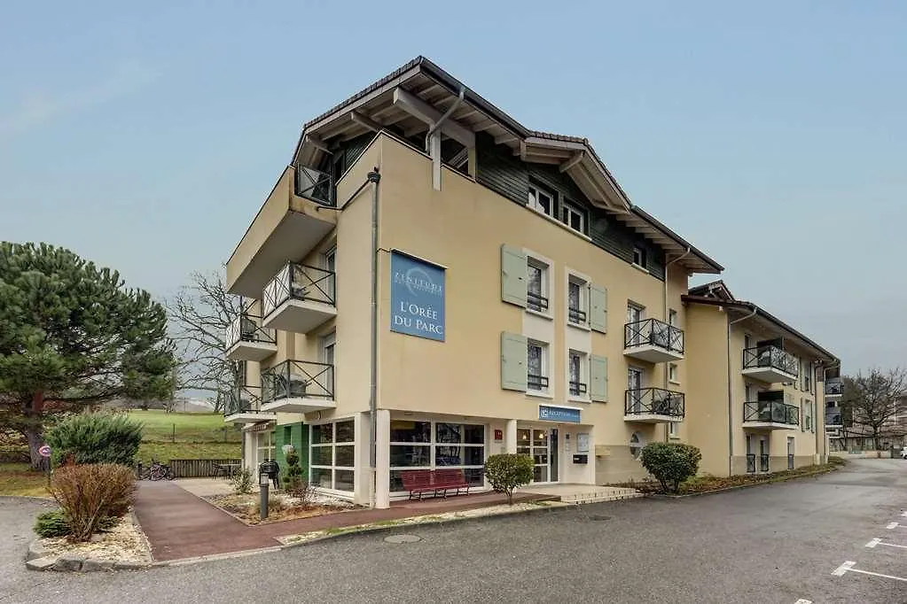 Hotel Zenitude Hôtel-Résidences L'Orée du Parc Divonne-les-Bains