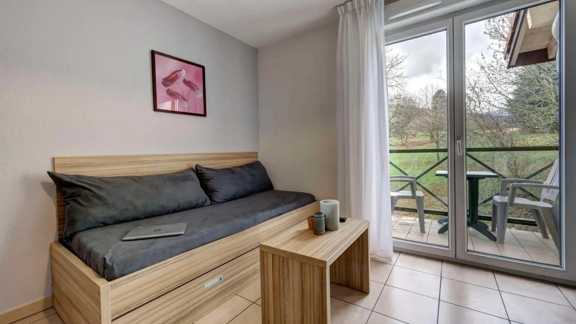Hotel Zenitude Hôtel-Résidences L'Orée du Parc Divonne-les-Bains